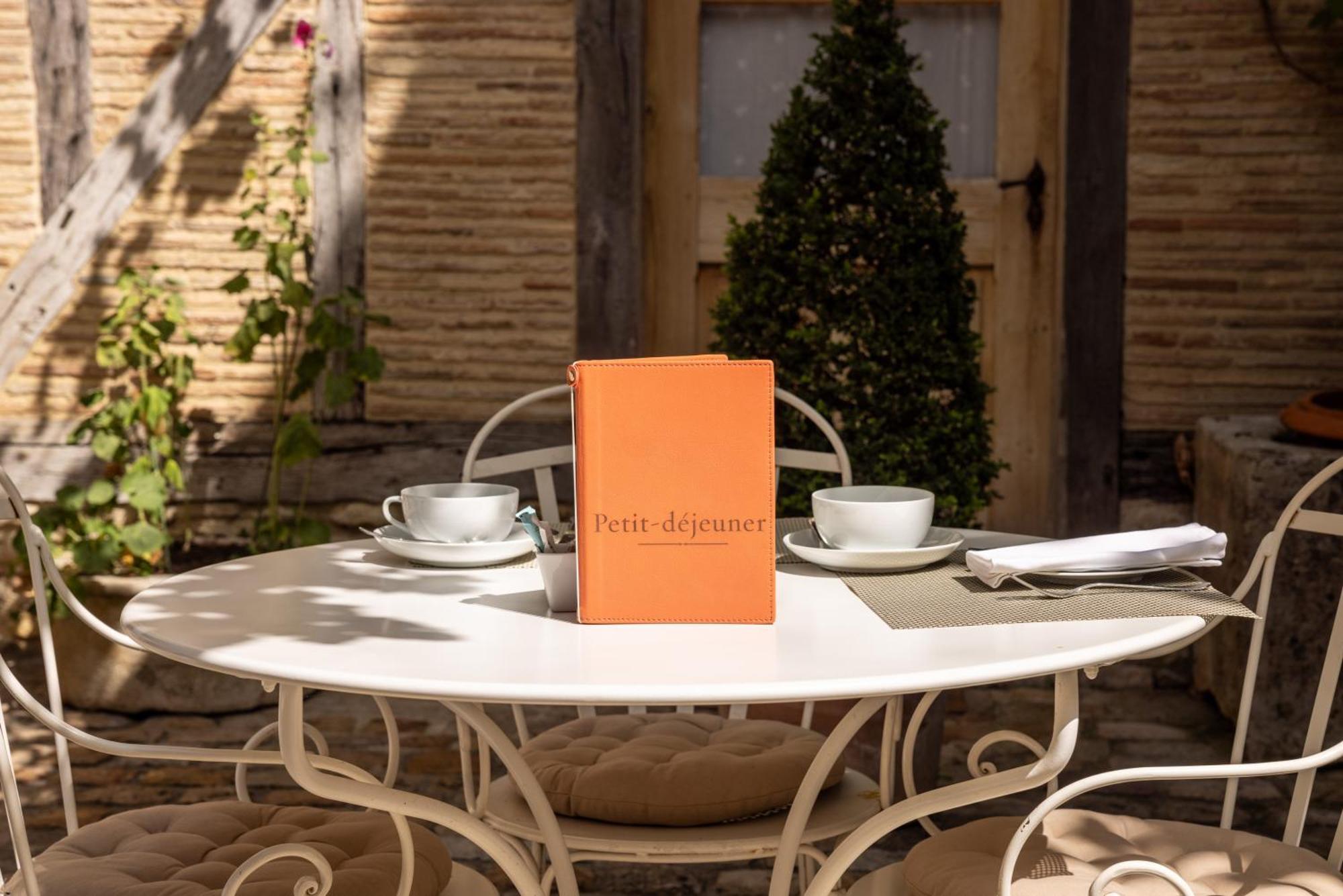 Le Champ Des Oiseaux Hotel & Spa Troyes Buitenkant foto